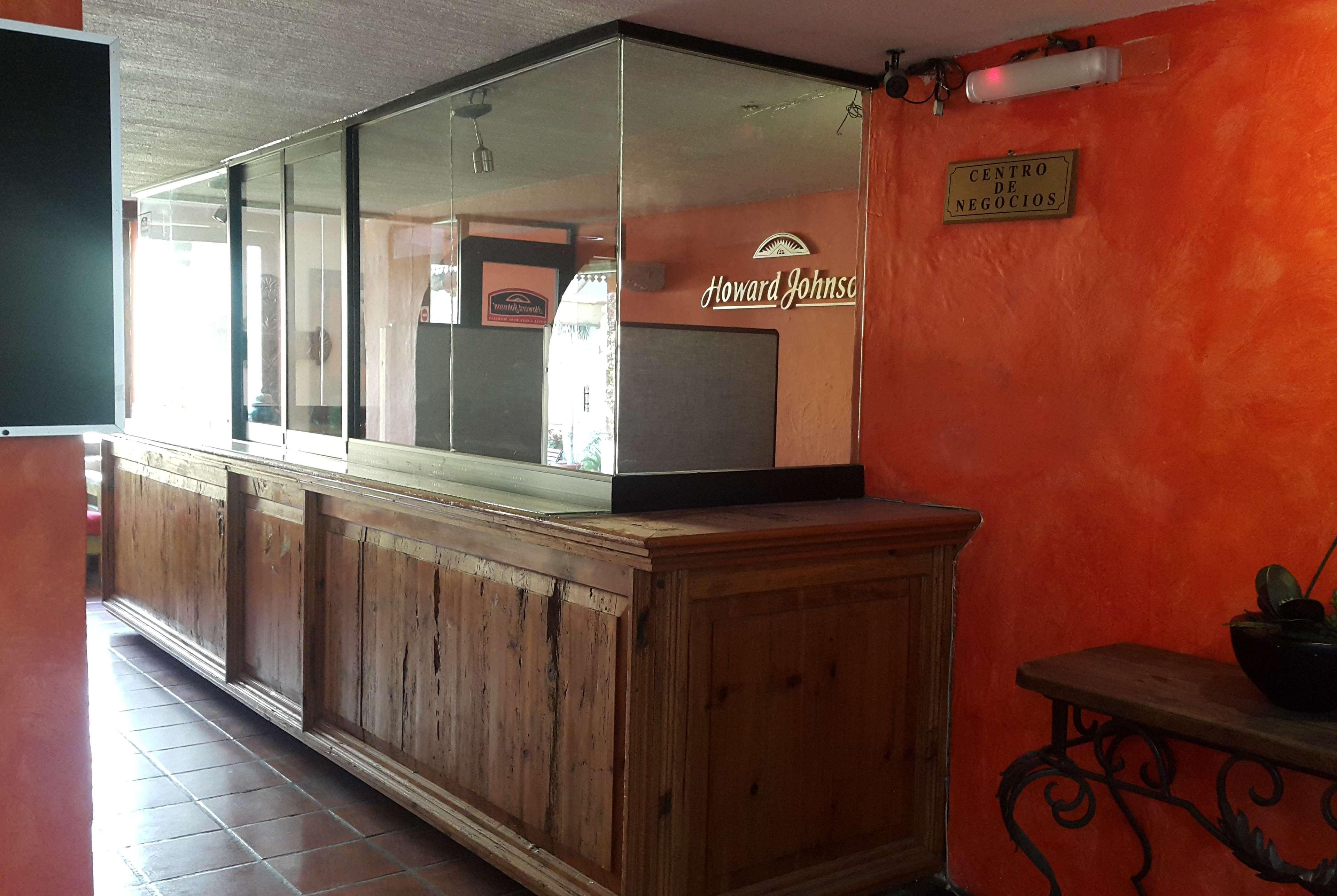 Howard Johnson By Wyndham Morelia Calle Real Екстериор снимка