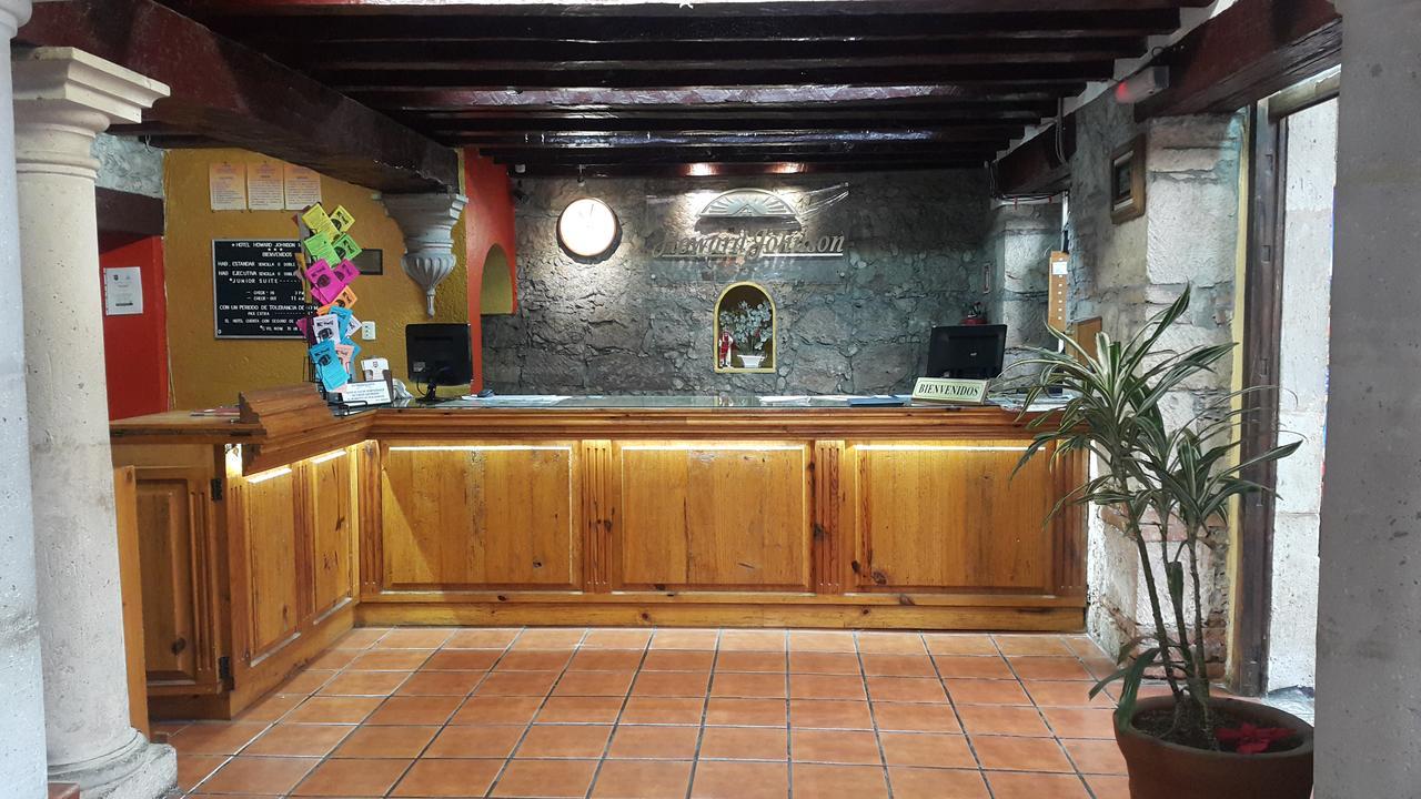 Howard Johnson By Wyndham Morelia Calle Real Екстериор снимка