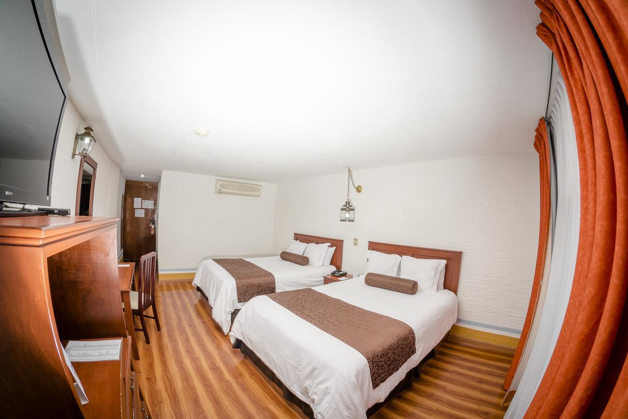 Howard Johnson By Wyndham Morelia Calle Real Екстериор снимка